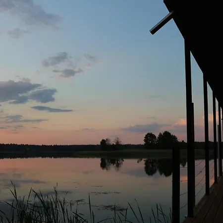 Dom Na Wodzie Villa Kruklanki Exterior photo